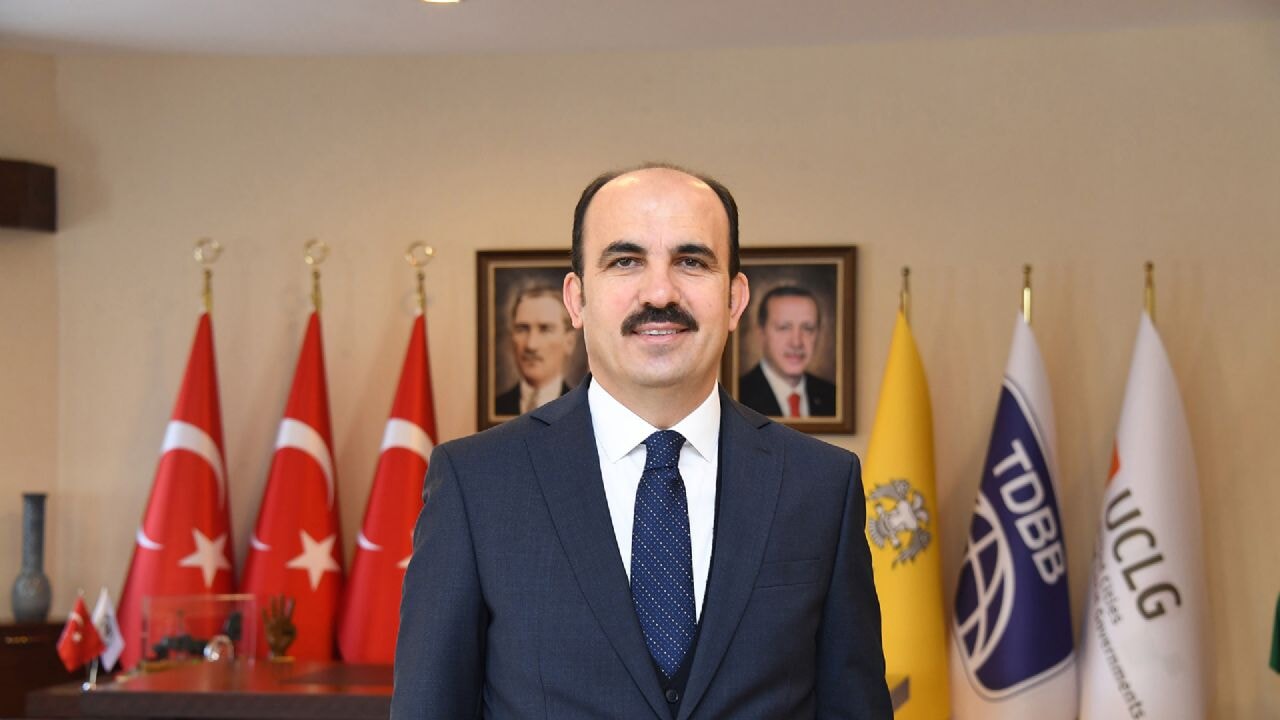 Başkan Altay 15 Aralık'ın 'Dünya Türk Dili Ailesi Günü' ilan edilmesinden büyük bir memnuniyet duyduklarını açıkladı