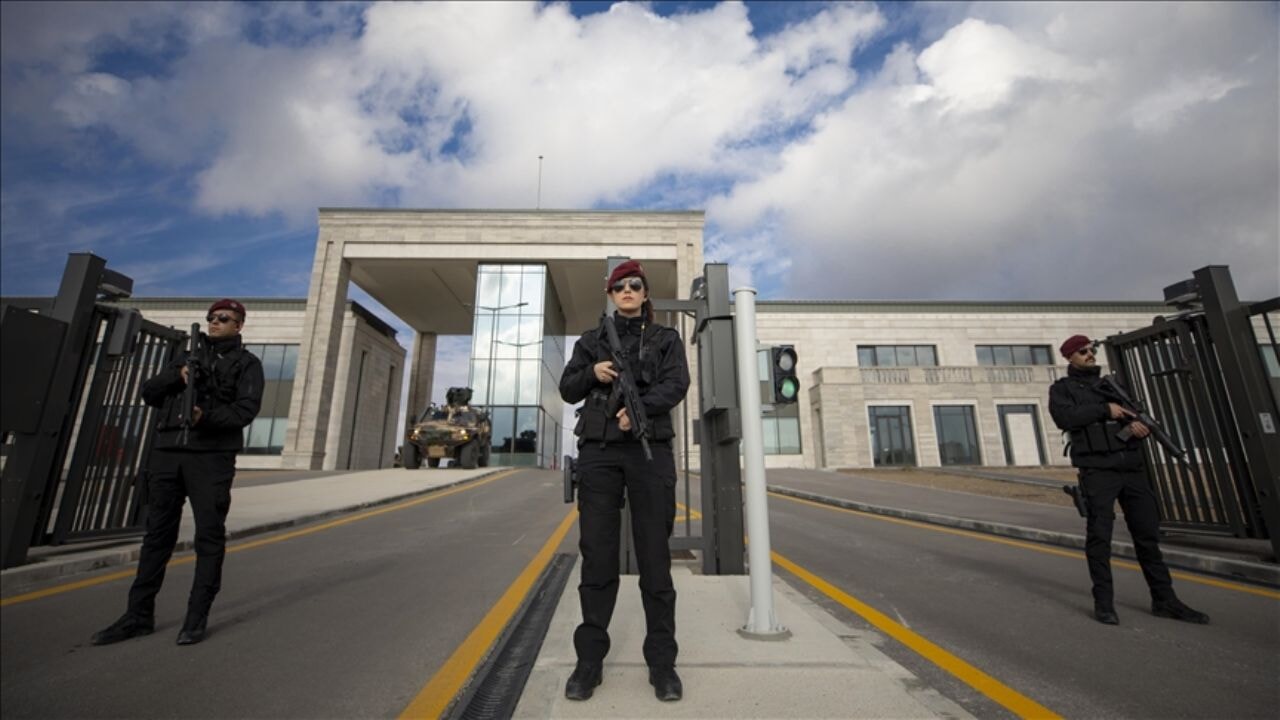 MİT'ten istihbarat uzmanı adaylarına tavsiye videosu