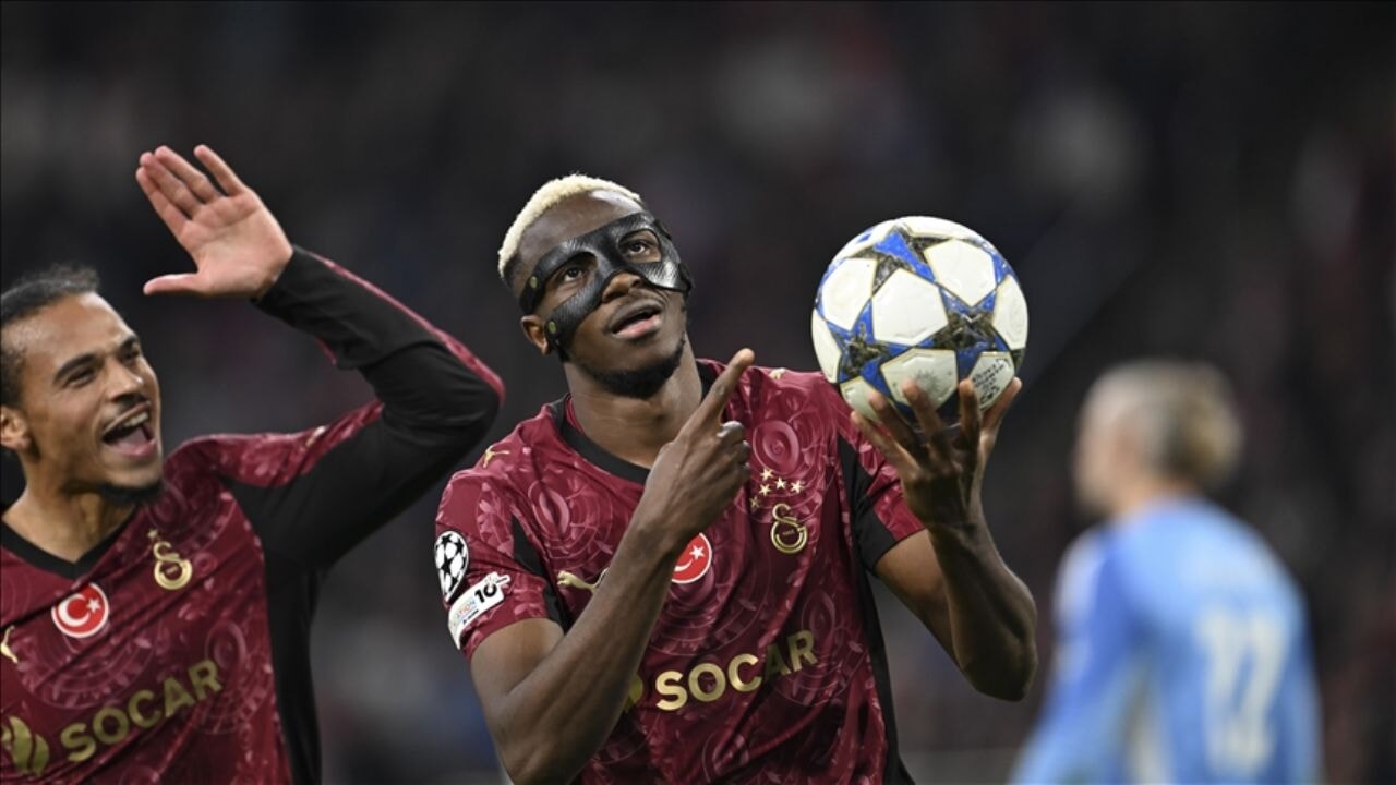 Victor Osimhen, Şampiyonlar Ligi'nde haftanın 11'ine seçildi