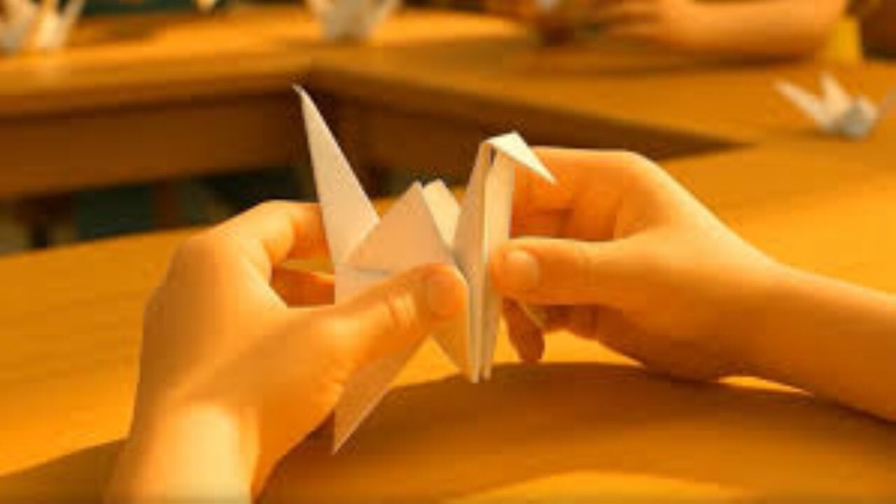 Marmaris'te ortaokul öğrencilerinden Gazze'ye turna kuşuyla barış mesajı