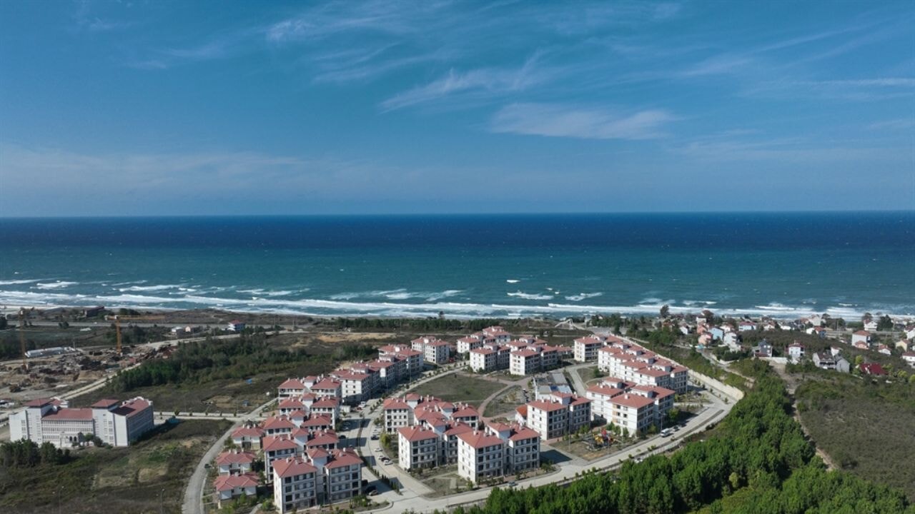 Bakan Kurum'dan sosyal konut paylaşımı