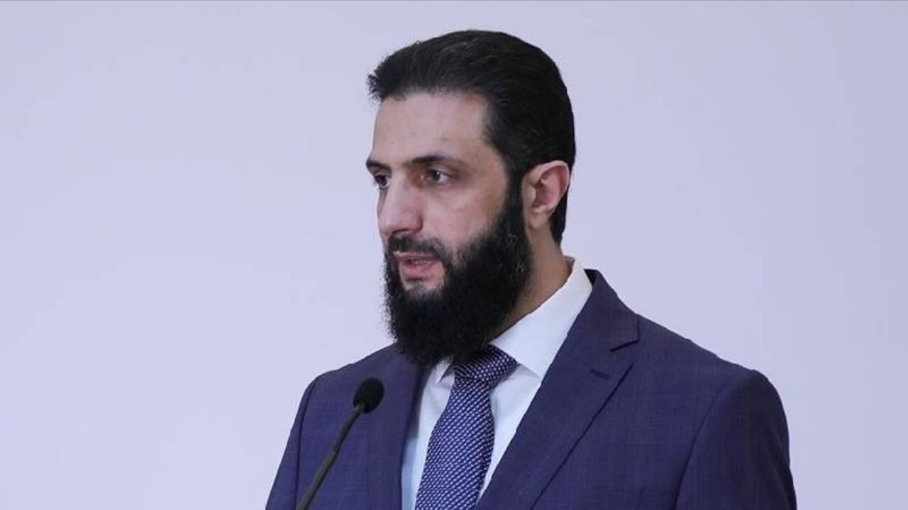 Eş-Şaraa: İsrail i̇le doğrudan müzakereler yürütüyoruz, nihai anlaşma i̇çi̇n geri̇ çekilme şart