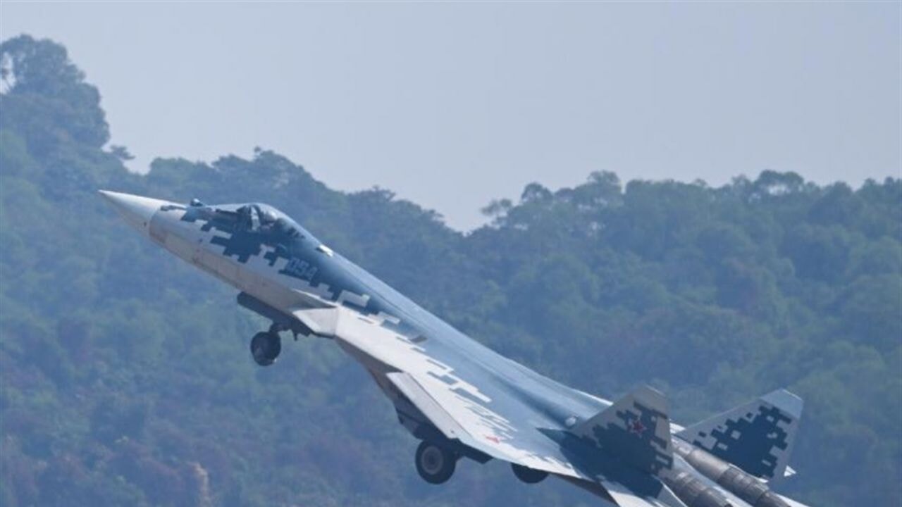 Rusya'nın savaş uçağı düştü