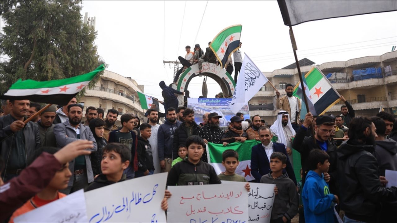 Suriye'de terör örgütü PKK/YPG protesto edildi