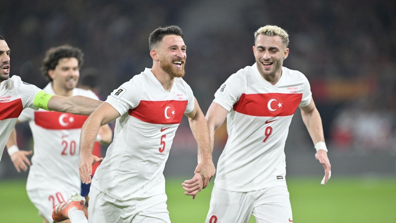 Millilerimizden İspanya'da müthiş maç: 2-2... Maçtan kritik notlar
