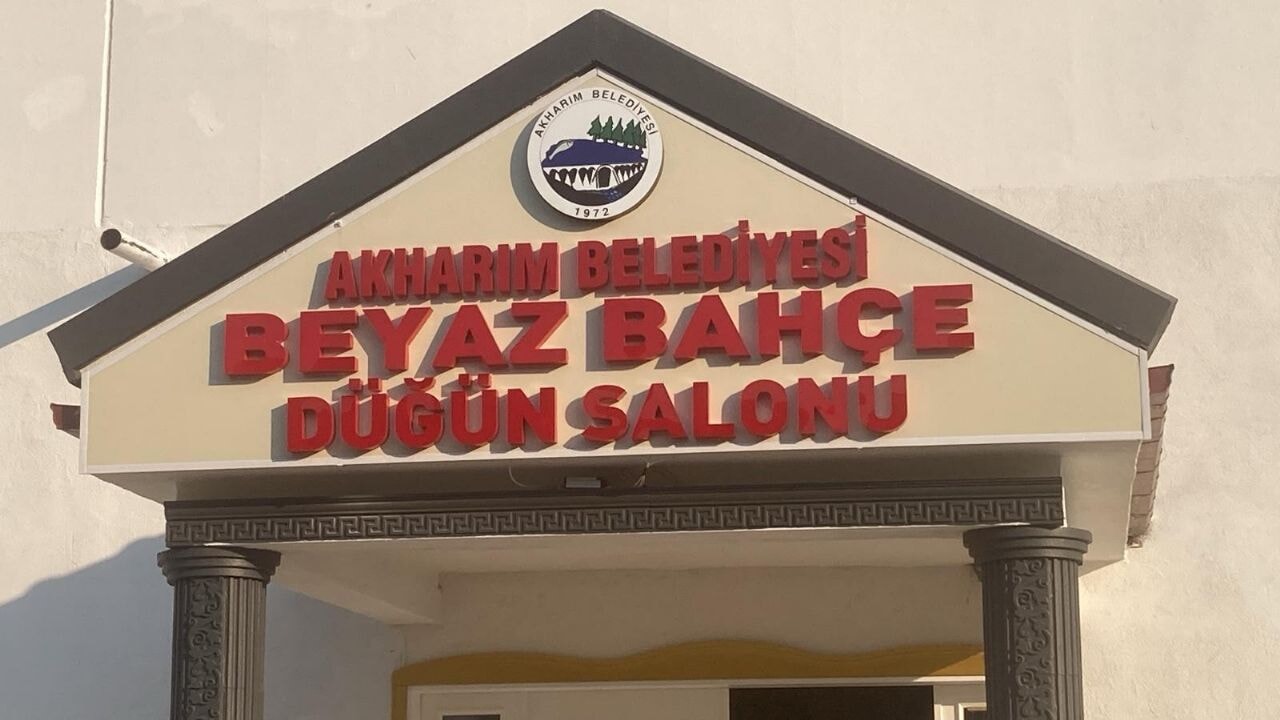 Afyonkarahisar Akharım'da Örnek Uygulama!  Düğün Salonu Çiftlere Ücretsiz Sunuluyor