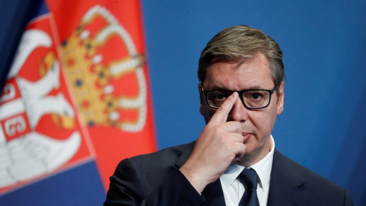 Sırp Vucic de 'insan avcısı' keskin nişancı çıktı!