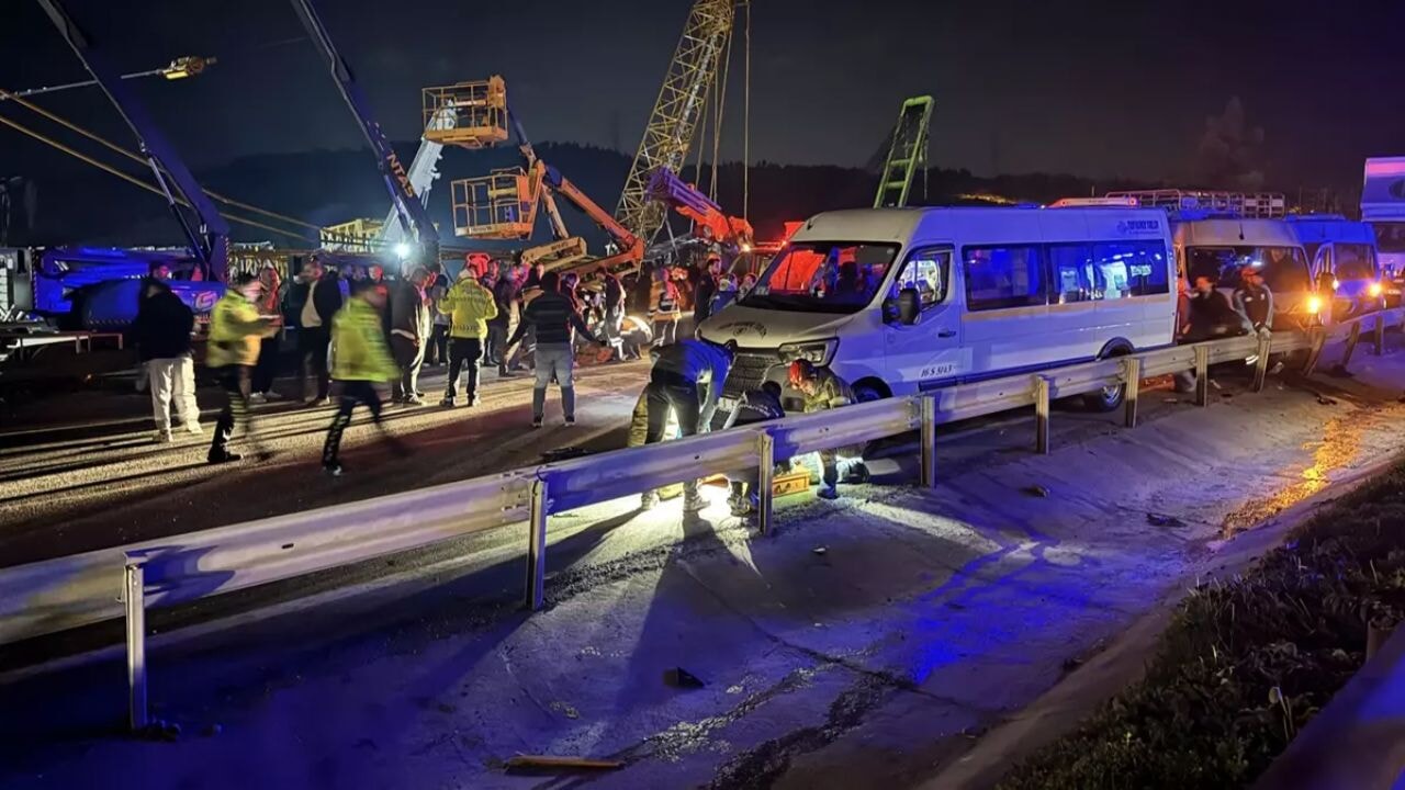 Bursa-Yalova yolunda feci kaza