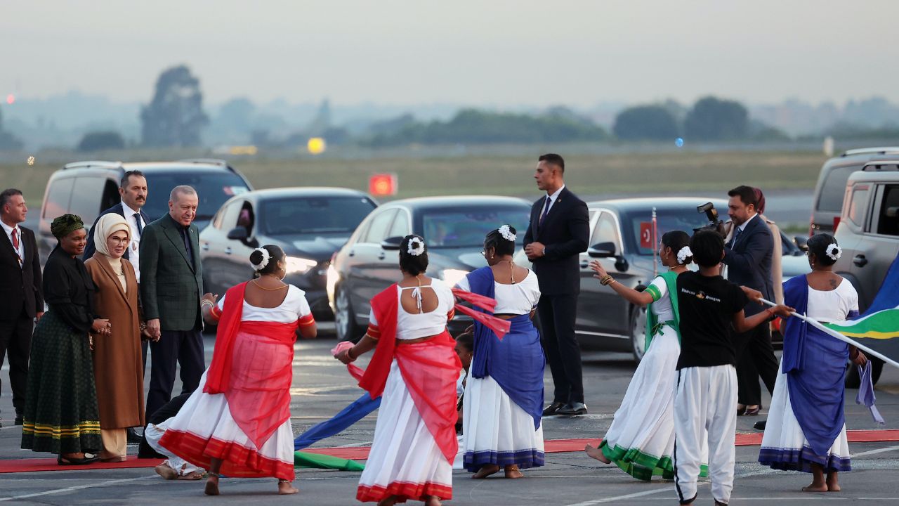 Cumhurbaşkanı Erdoğan, G20 Zirvesi için Güney Afrika'da