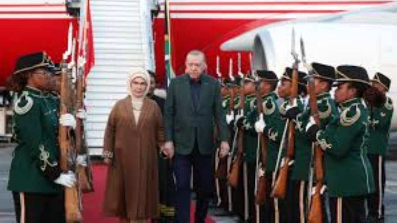 Cumhurbaşkanı Erdoğan, G20 Liderler Zirvesi için Güney Afrika'da