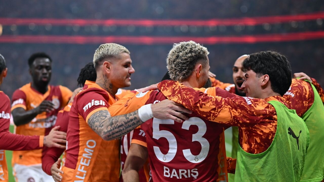 5 gollü maçta 2 kırmızı kart!.. Galatasaray - Gençlerbirliği maçından notlar