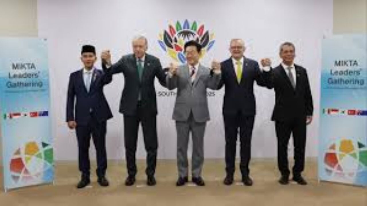 Cumhurbaşkanı Erdoğan, MIKTA liderleriyle bir araya geldi