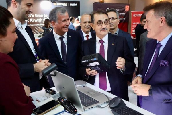 TBMM Yapay Zeka Araştırma Komisyonu raporunu tamamladı