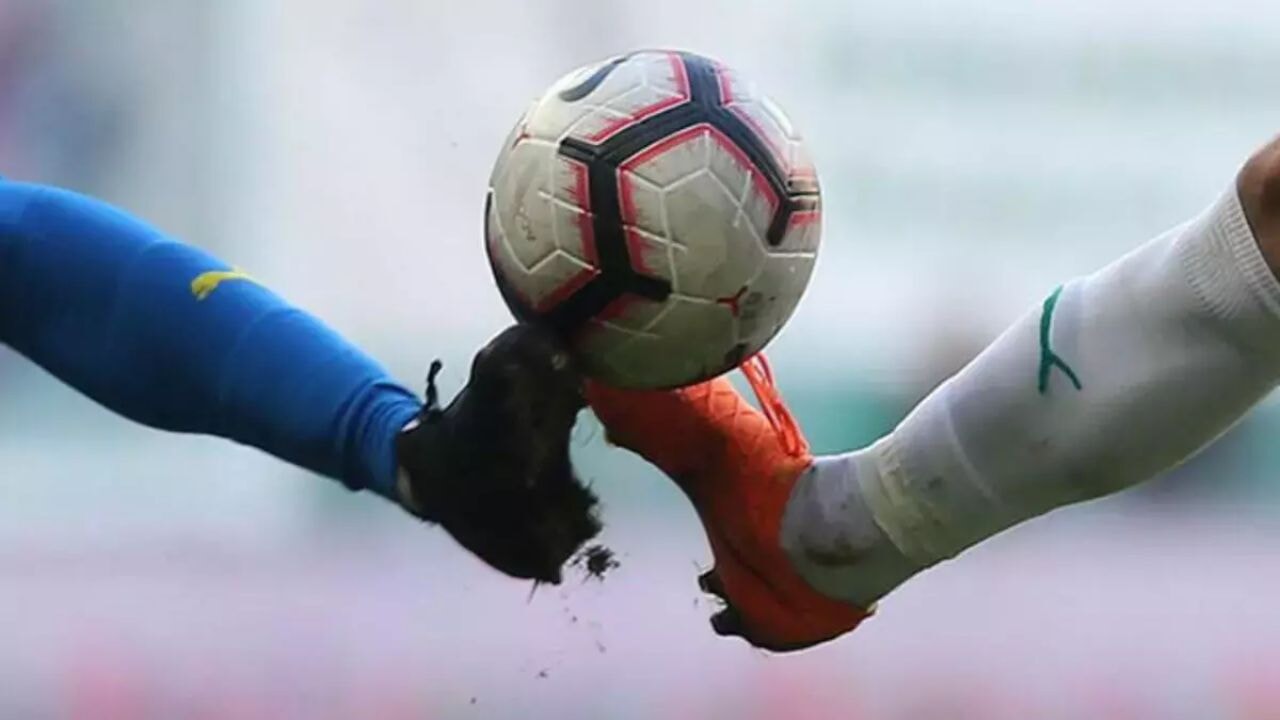 Bazı futbolcu ve kulüp yöneticileri gözaltına alındı