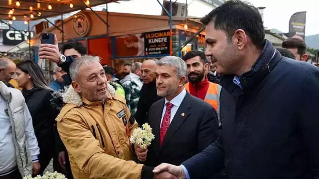 Bakan Kurum, Hatay'da incelemede bulundu