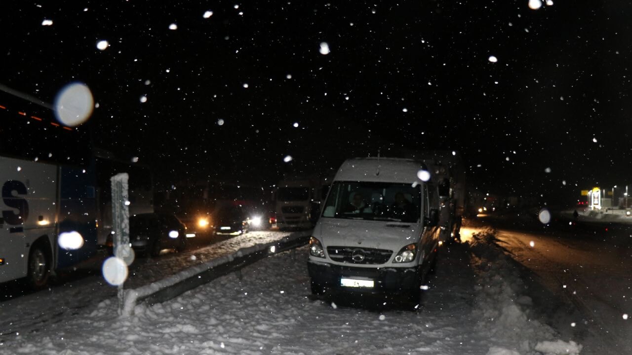 Erzincan-Sivas yolu trafiğe kapatıldı