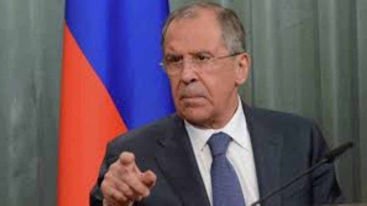 Lavrov sert konuştu: Avrupa krizi derinleştiriyor