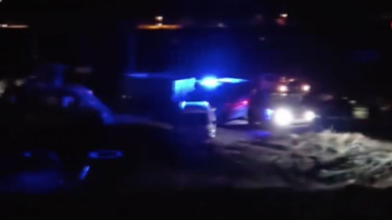 Jandarma, gökyüzünden düşen cismi arıyor