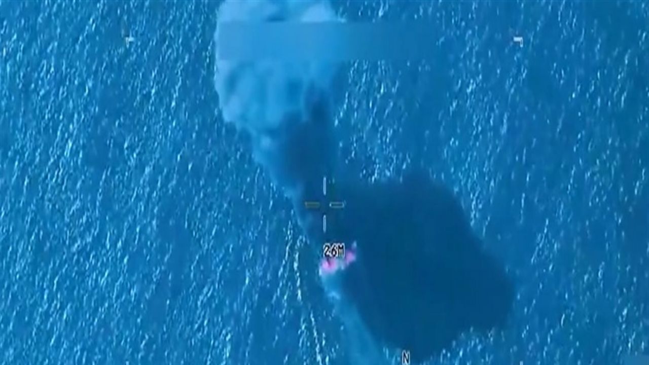 ABD, uyuşturucu yüklü 3 tekneyi vurdu: 8 ölü