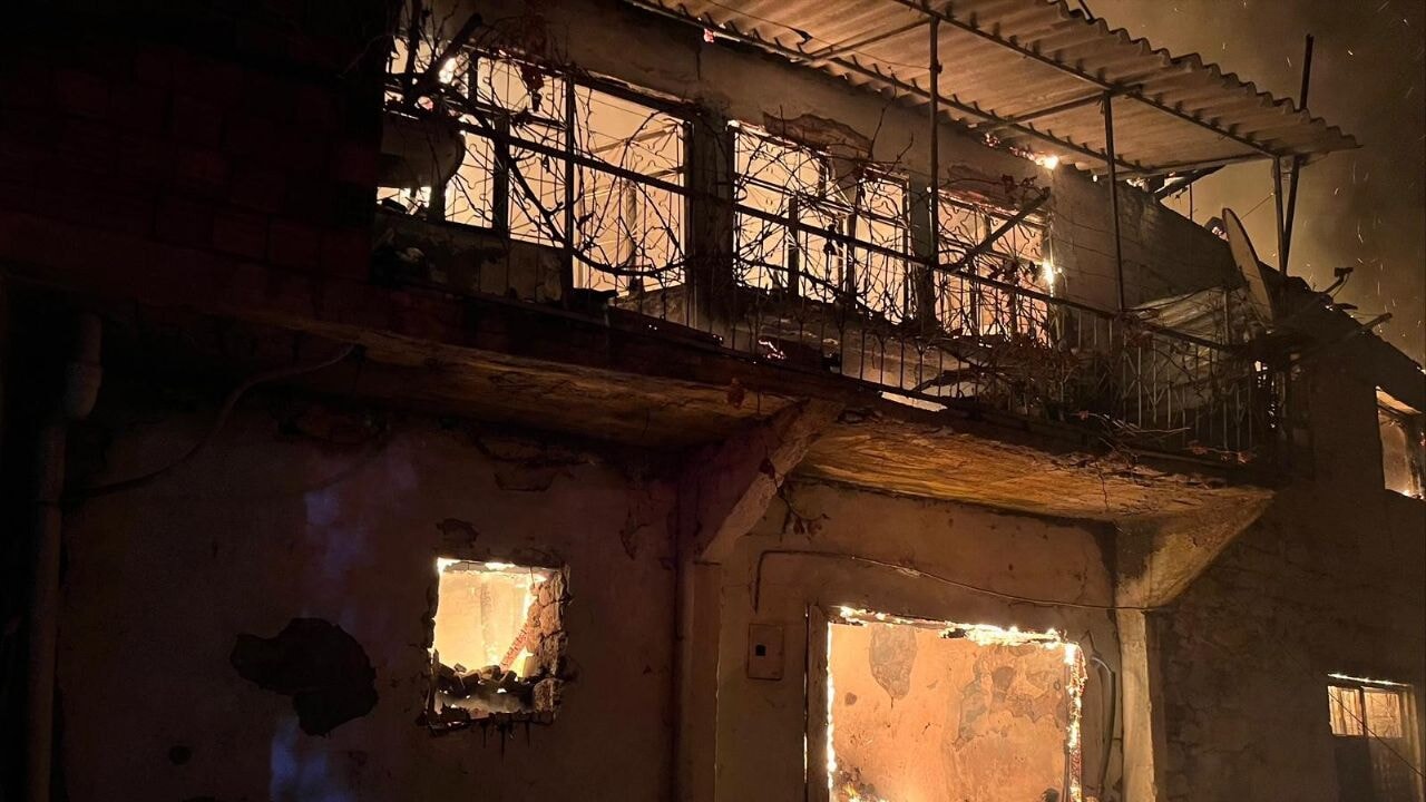 Manisa'da yangın felaketi