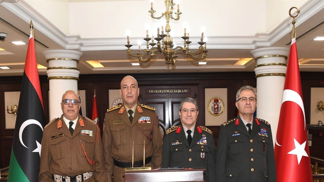 Ankara'da Libya üst düzey askeri heyetinin olduğu özel jet ile bağlantı kesildi! Yerlikaya'dan açıklama