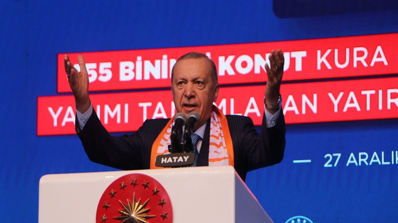 Cumhurbaşkanı Erdoğan: Sözlerimizi tutmanın bahtiyarlığıyla aziz milletimizin karşısındayız