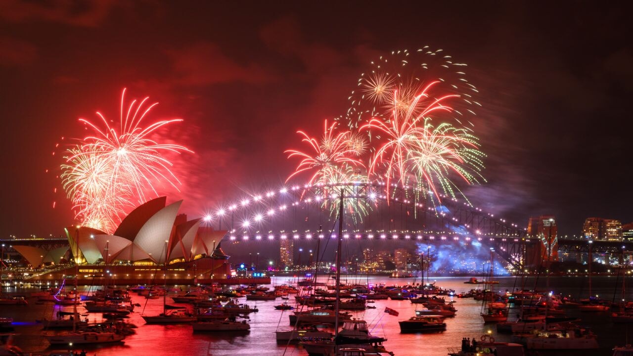 Avustralya 2026'ya havai fişek gösterisiyle girdi