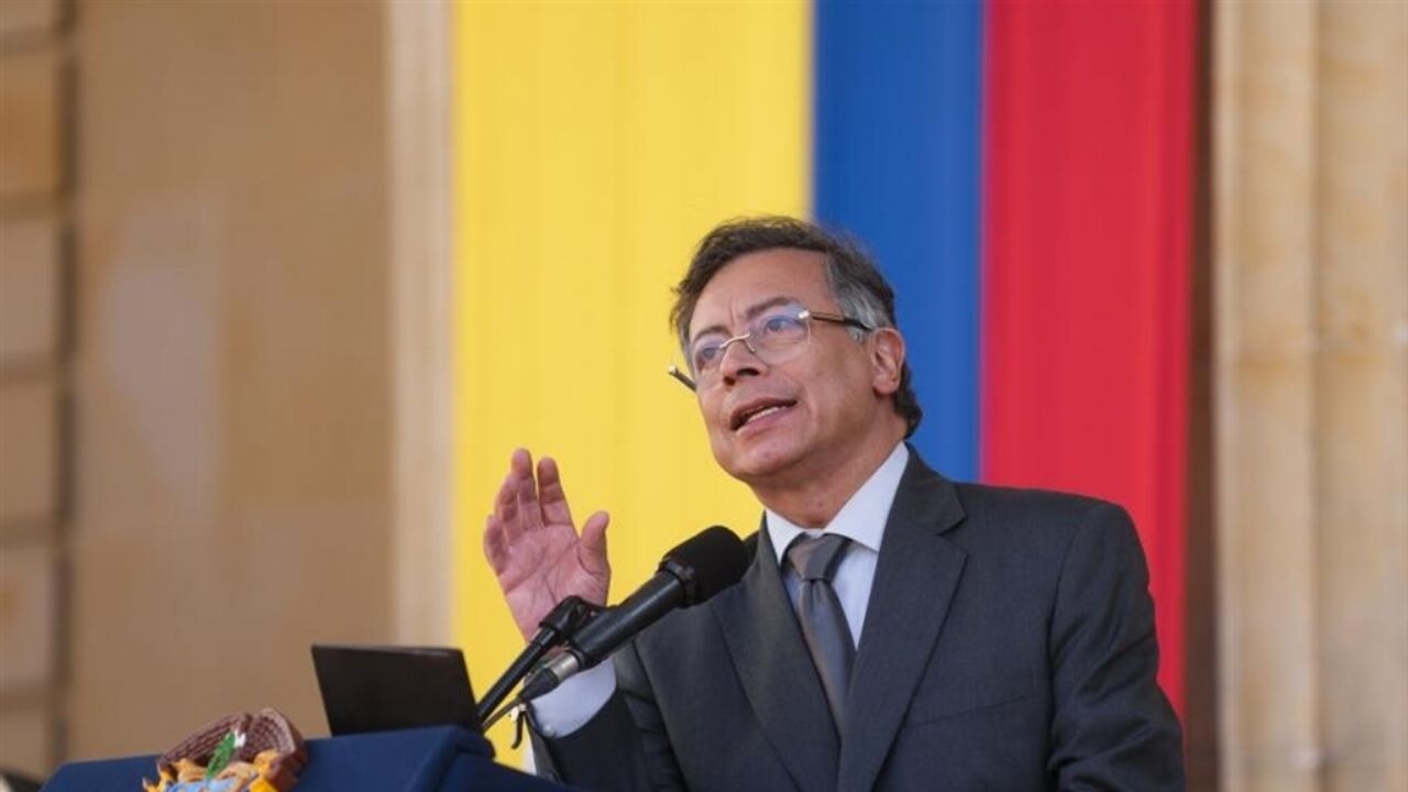 Kolombiya'dan büyük miting kararı