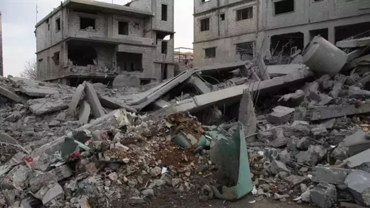 İsrail'den Lübnan'ın güneyine hava saldırıları