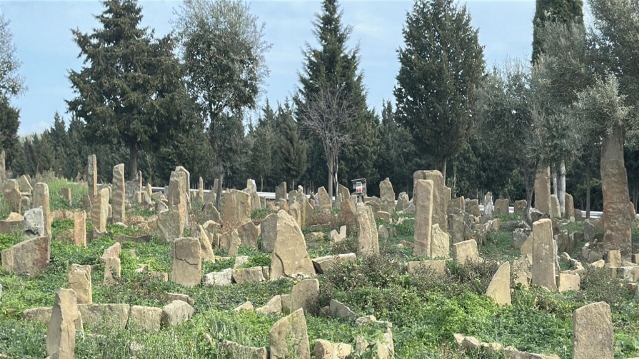 Rumeli'ye geçen ilk Akıncı Türklerin mezarları keşfedildi