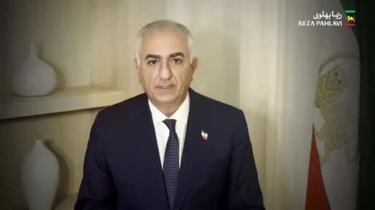 İran'da rejim hedefte,  Rıza Pehlevi'den ayaklanma mesajı