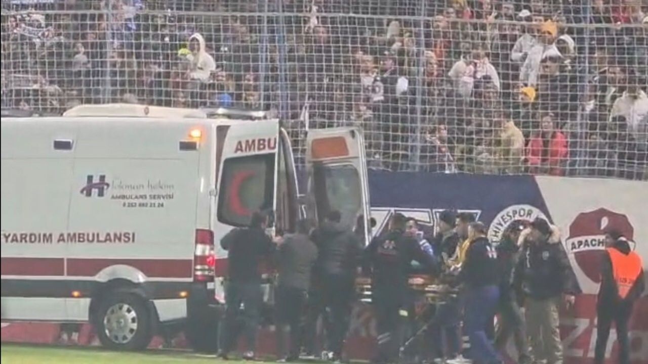 Türkiye Kupası maçı öncesi bir taraftar tribünden düştü