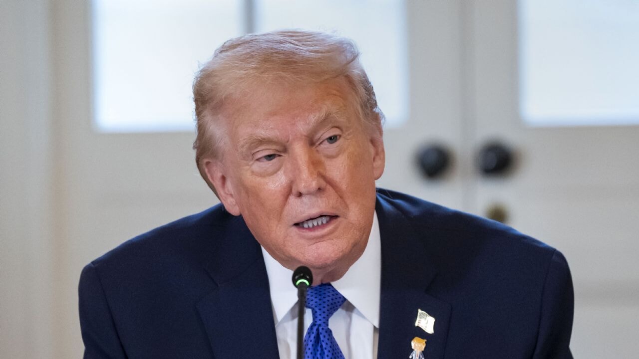 Trump'tan İran için ağır sözler