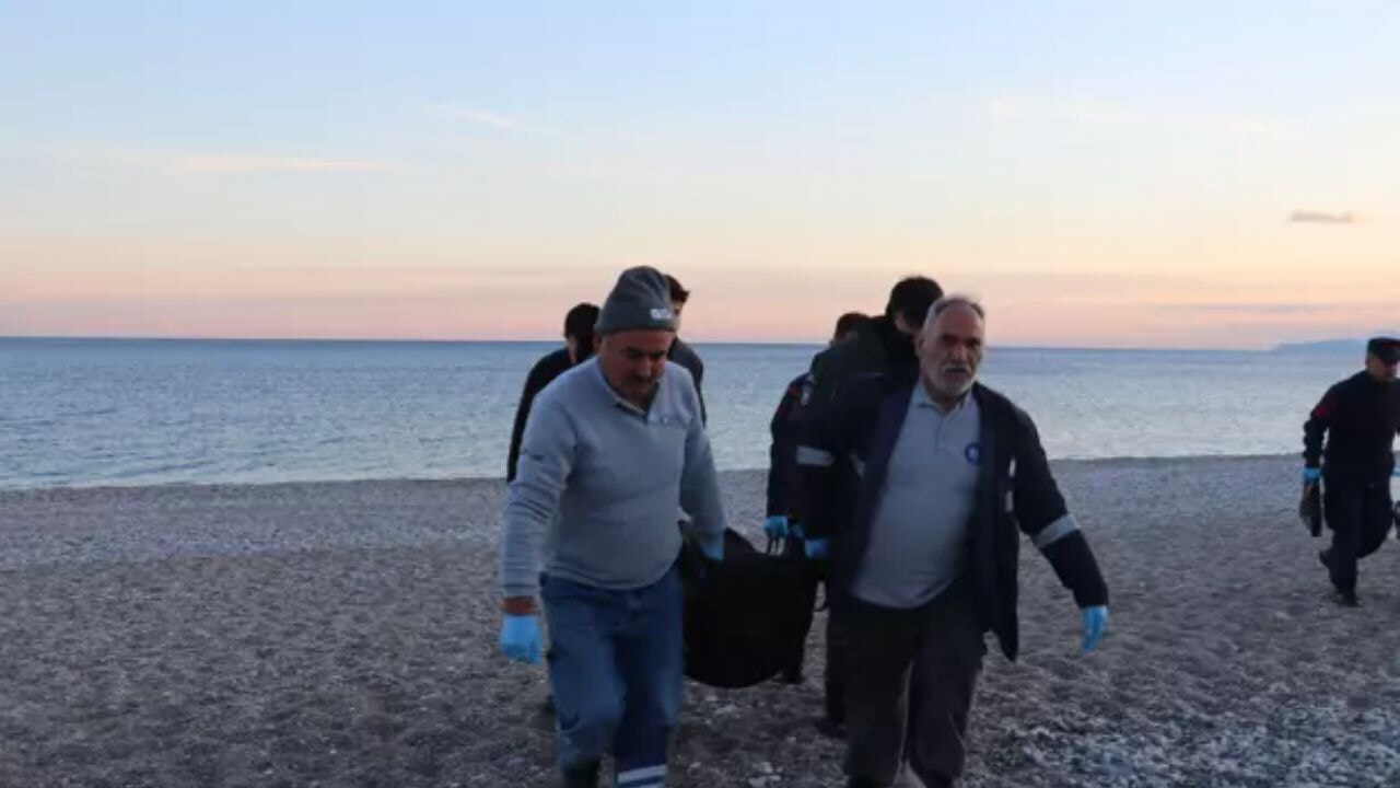 Antalya'da oltaya ceset takıldı!
