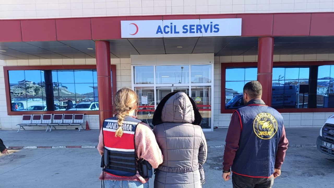 Ölünün kimliğiyle 21 yıl devletten maaş aldı