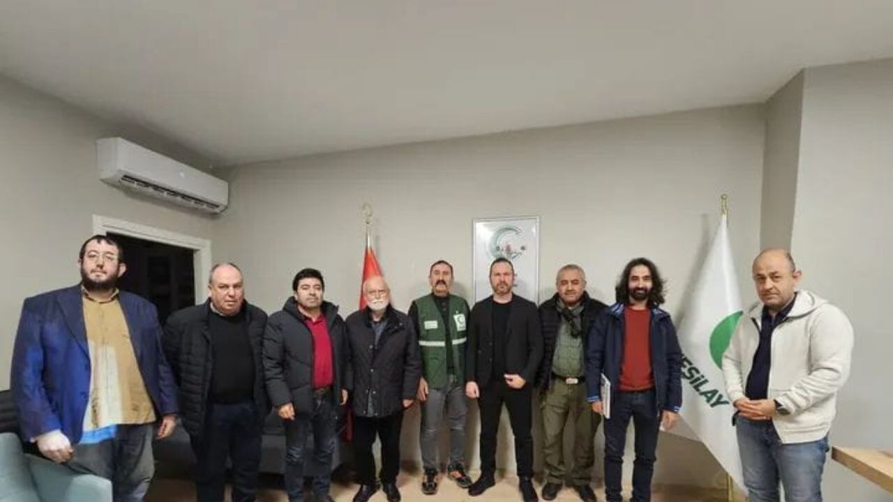 Çekmeköy Yeşilay Şube Başkanı Cüneyt Tığlı: Bağımlılıkla İlgili Bir Kurutuluş Savaşı Veriyoruz!