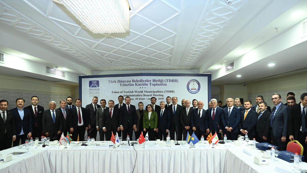 TDBB YÖNETİM KURULU TOPLANTISI AK PARTİ GENEL BAŞKAN YARDIMCISI ZORLU'NUN KATILIMIYLA YAPILDI