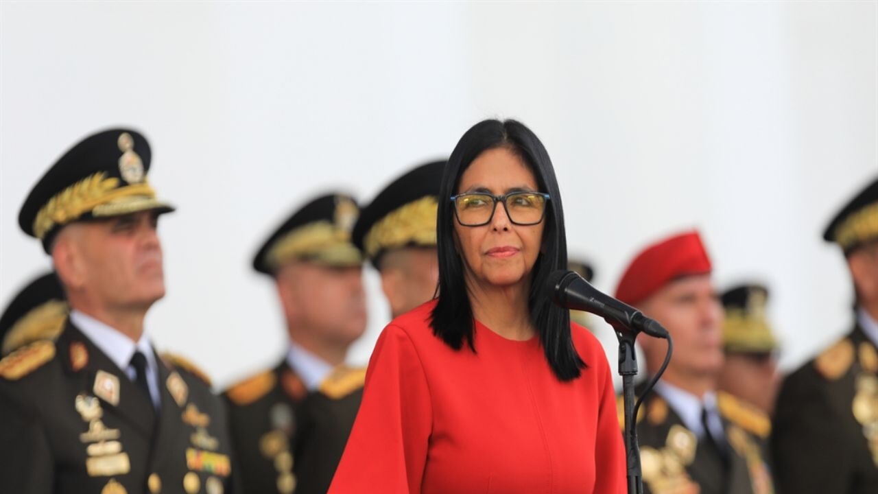 Venezuela'da Rodriguez, 'Başkomutan' ilan edildi