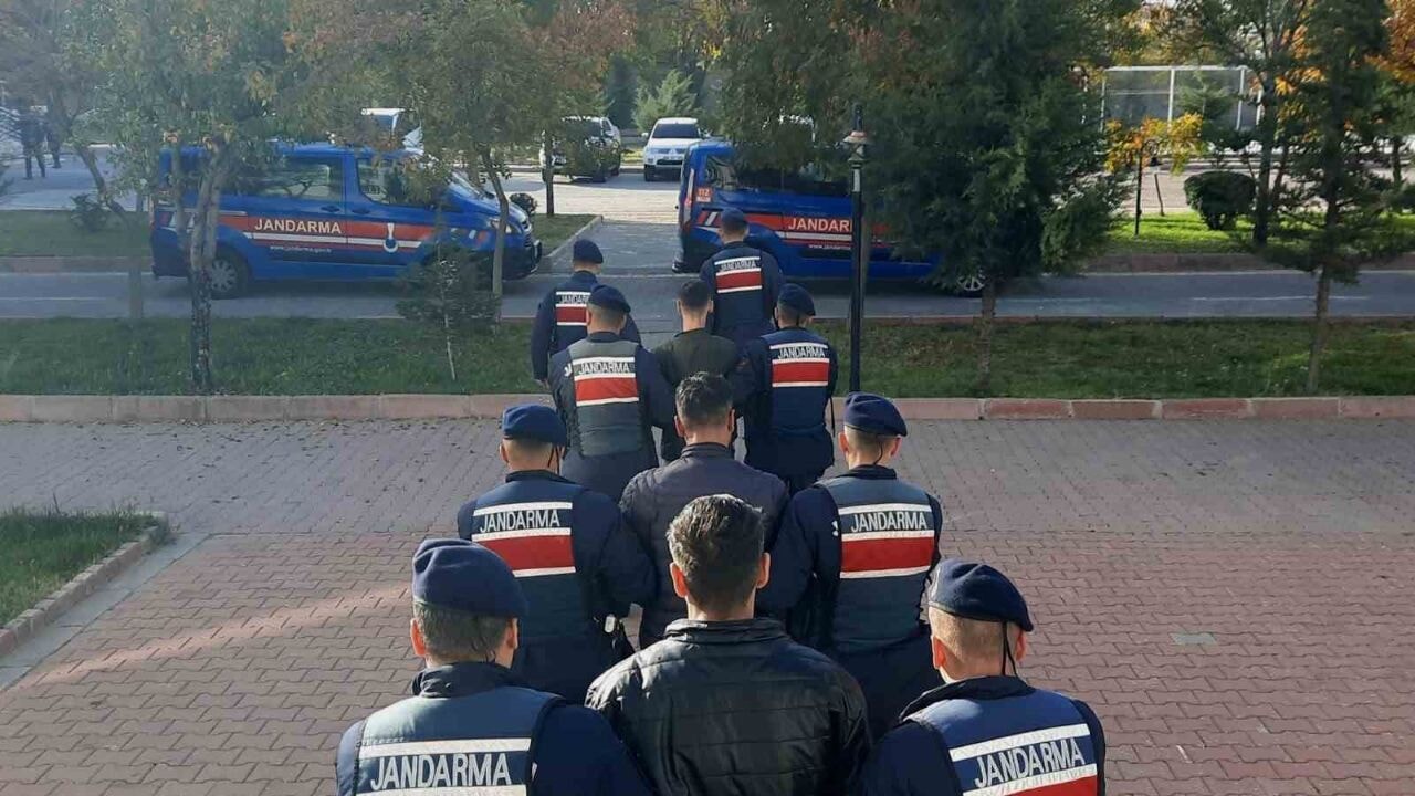 6 milyon adet uyuşturucu hap ele geçirildi