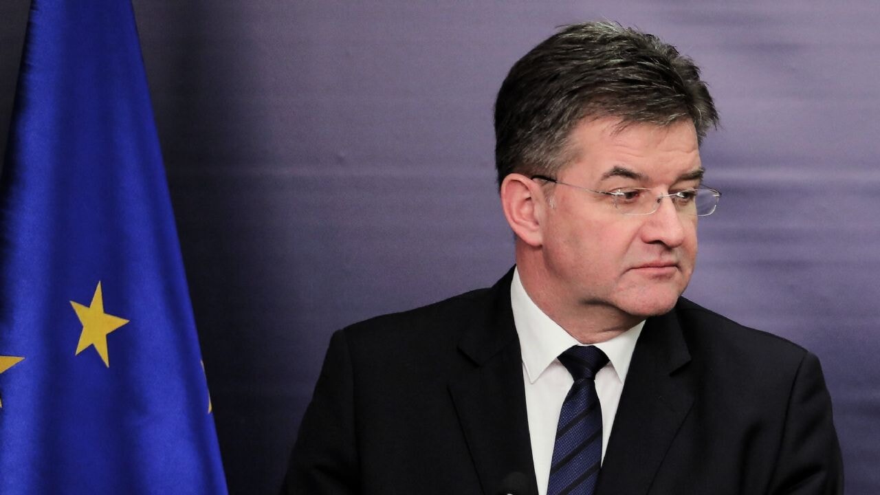 Epstein dosyasında ifşa olan üst düzey isim istifa etti!