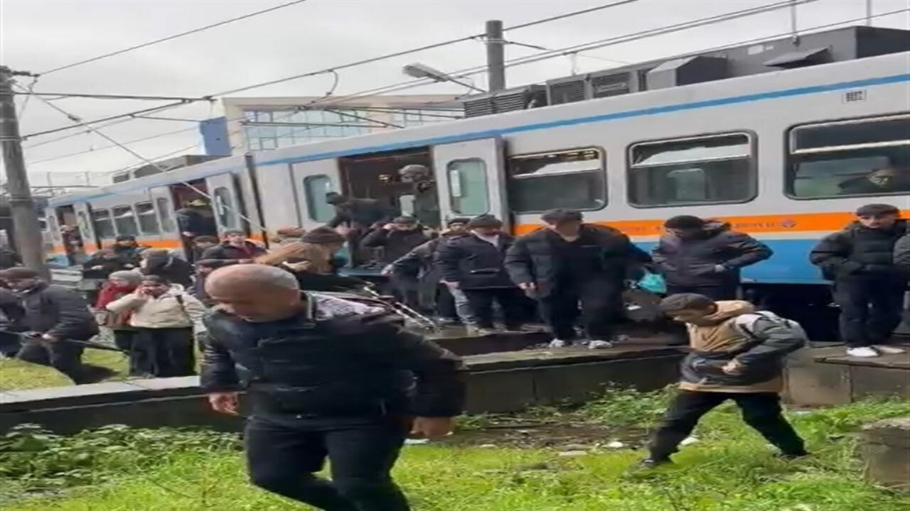 Otogar'da metro dehşeti!.. Raydan çıktı