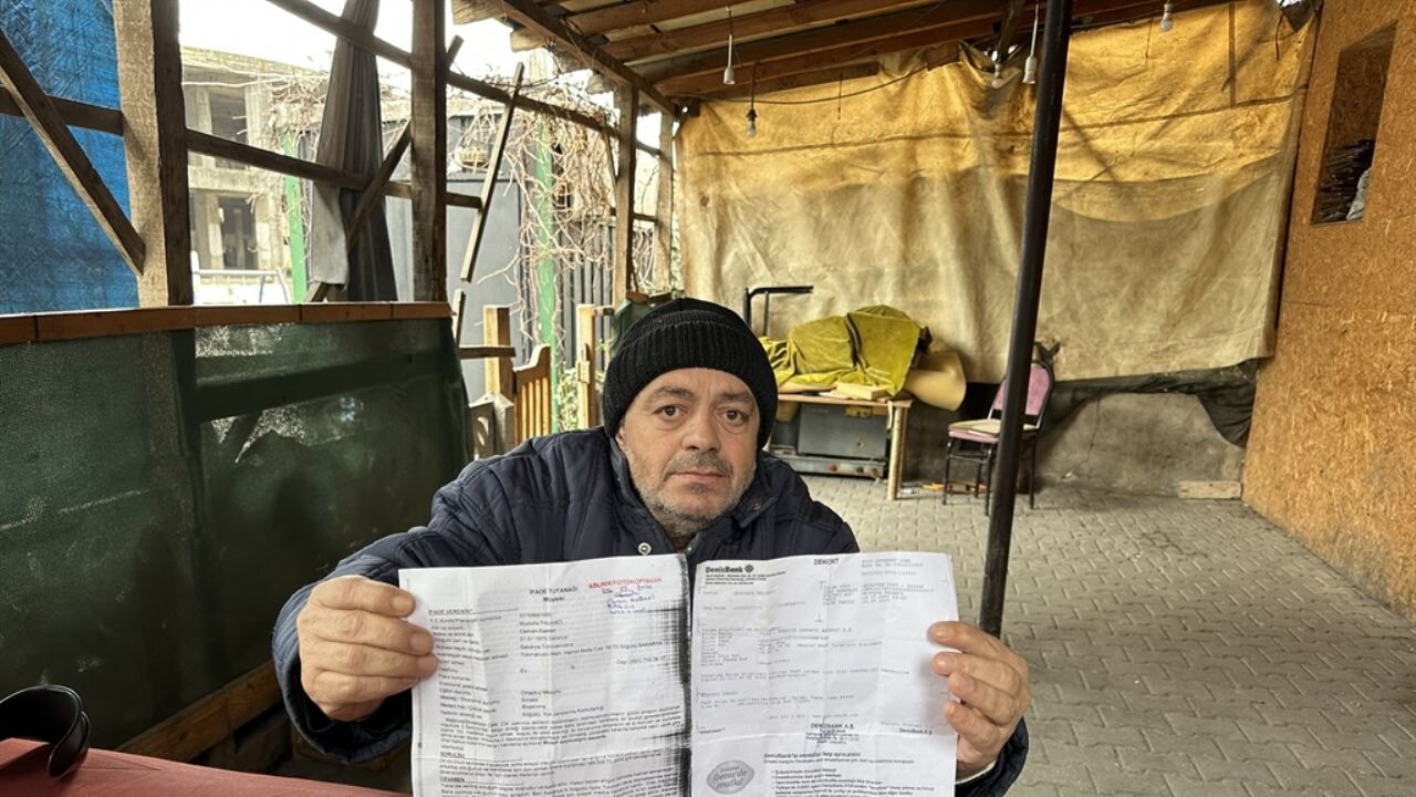 Kadın profilli kişi tarafından dolandırıldı