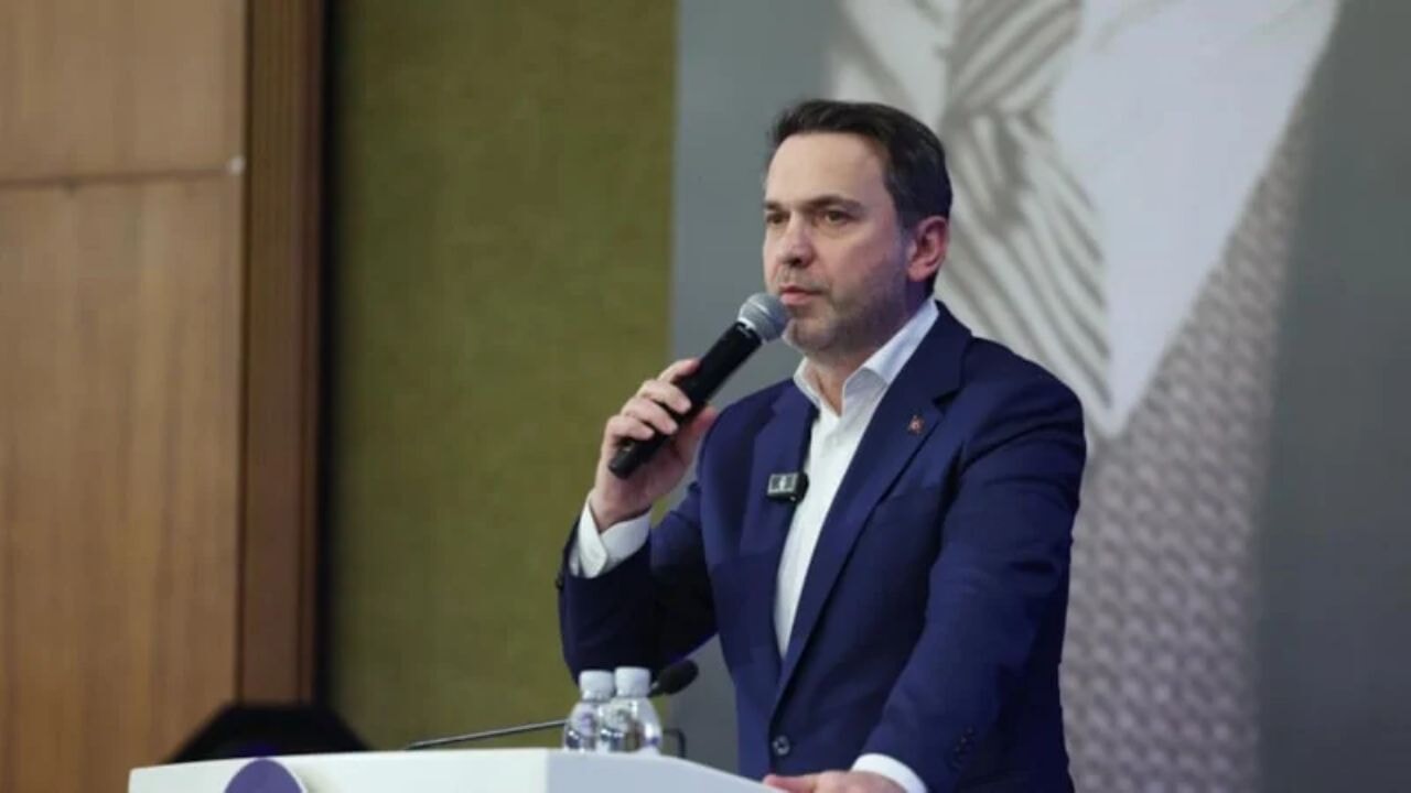 Bakan müjdeyi verdi: Akkuyu'dan ilk enerji bu yıl