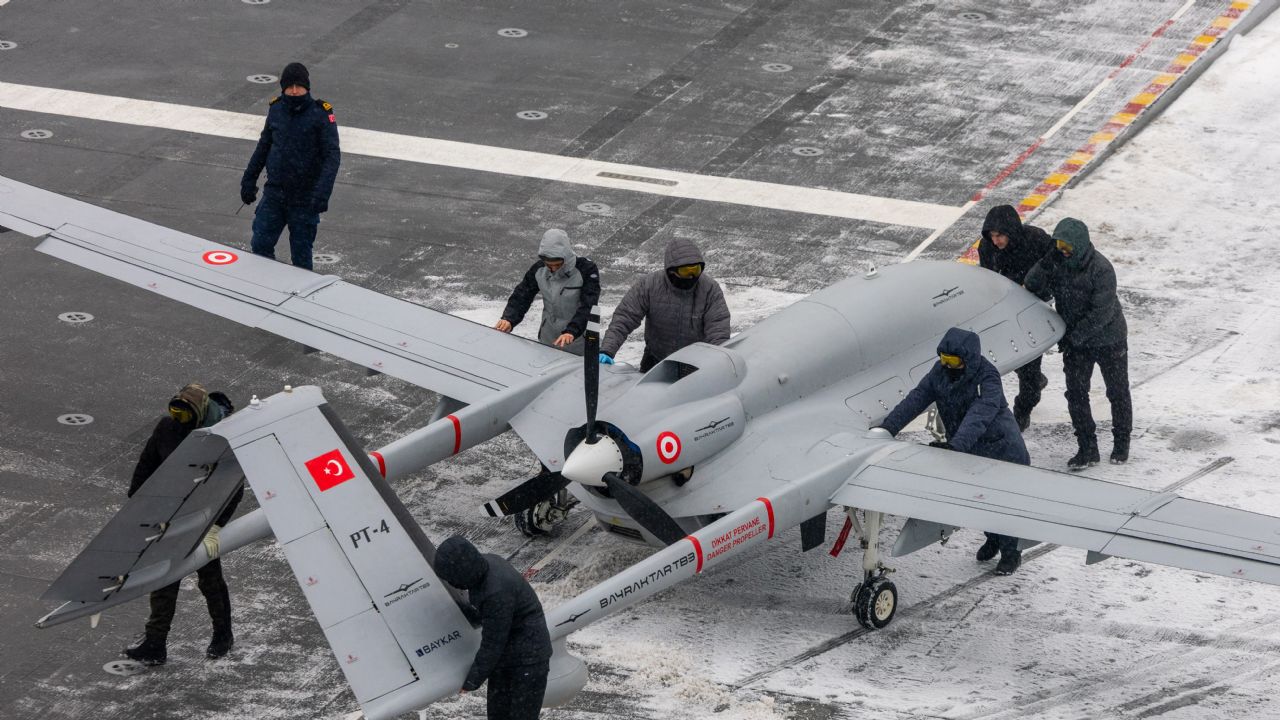 Bayraktar TB3 SİHA'dan zorlu hava şartlarında kusursuz gösteri