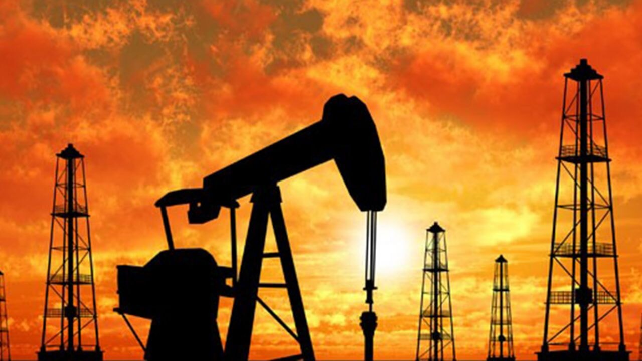 Savaş petrol fiyatlarını yükseltti