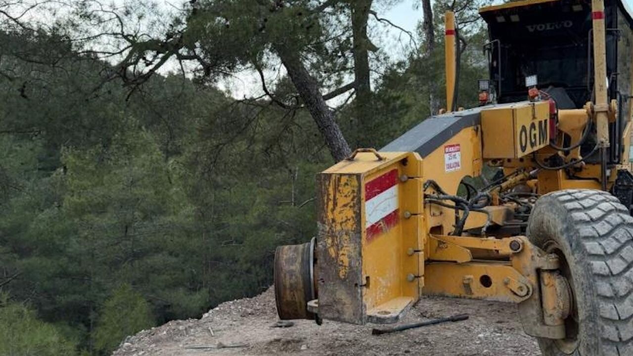 Fırlayan lastiğin çarptığı kadın öldü