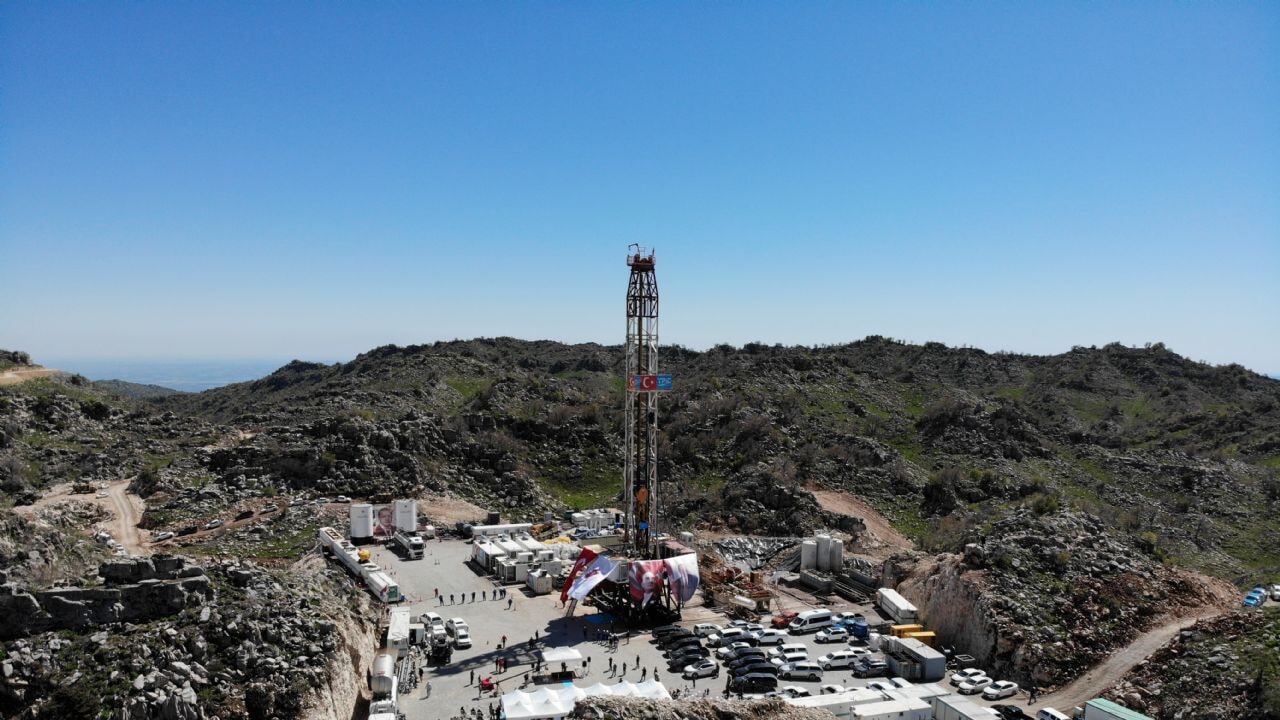 Hürmüz kapandı, Gabar stratejik güç oldu