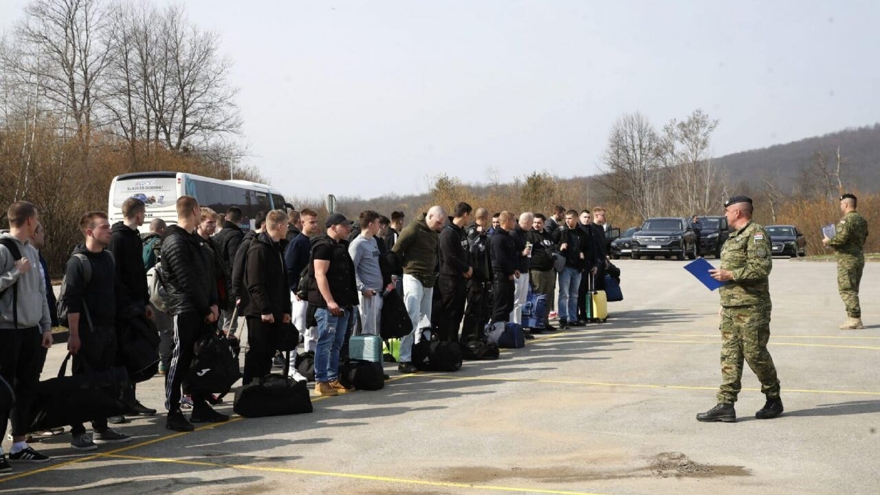 Balkanlar'da gerilim ve silahlanma yarışı
