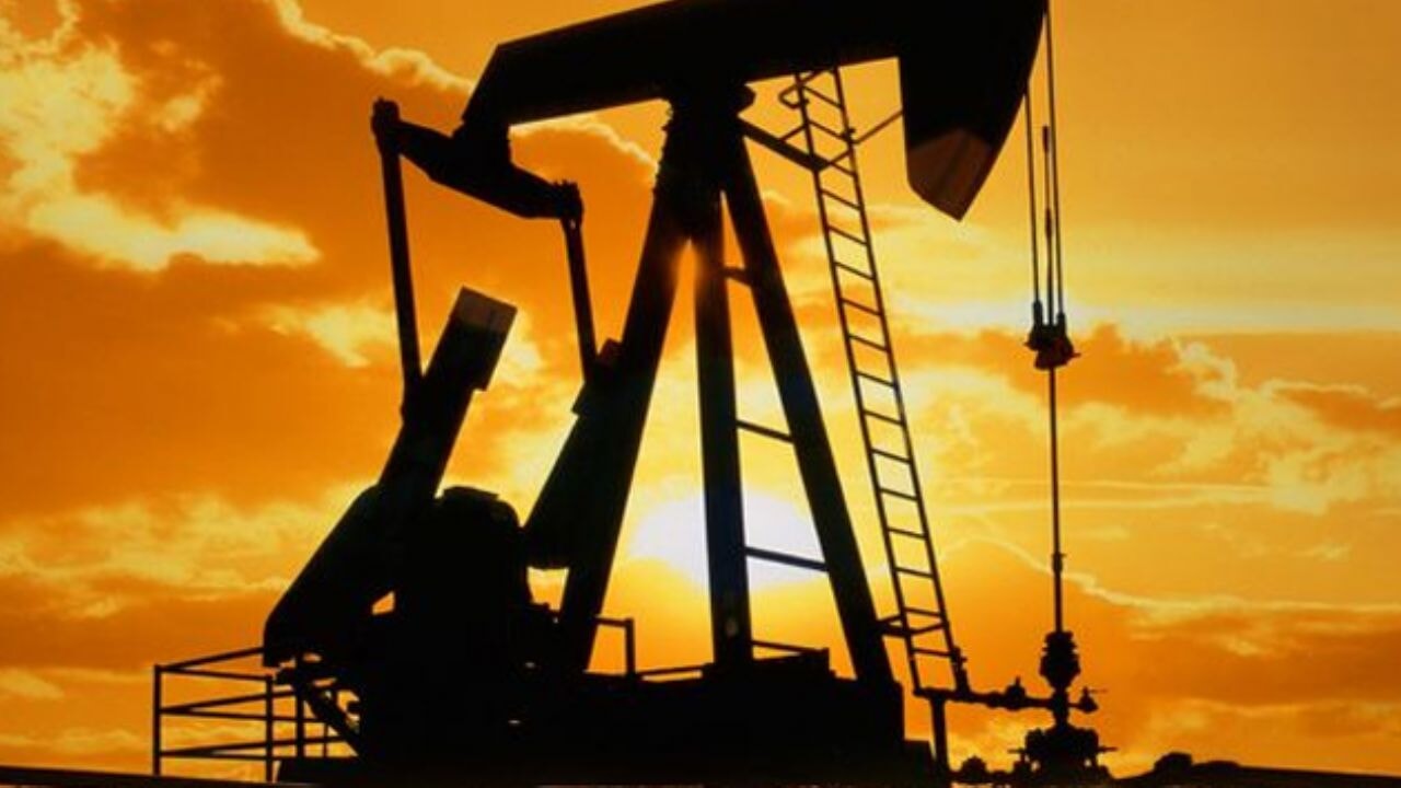 Petrol tekrardan 100 doları aştı! Piyasalar alarma geçti