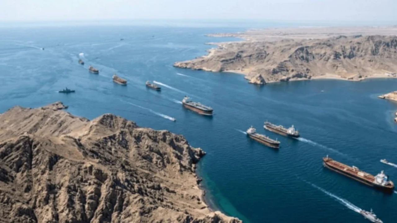 Hürmüz Boğazı'nın kapanması Körfez ülkelerine pahalıya patladı: Zarar 15 milyar dolar